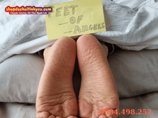 Lưu ý an toàn và vệ sinh khi thực hiện Footjob cho nam