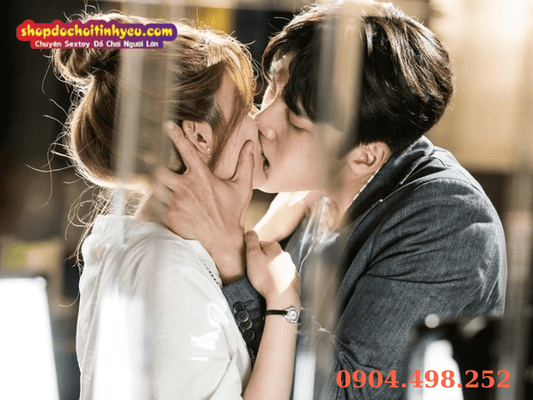 Nghệ thuật hôn lãng mạn kiểu Hàn Quốc giúp thăng hoa cảm xúc