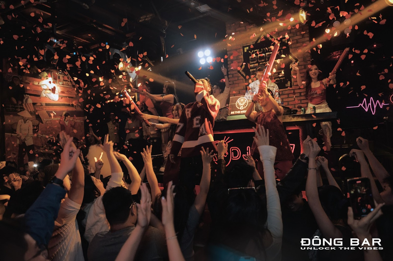 địa điểm ăn chơi