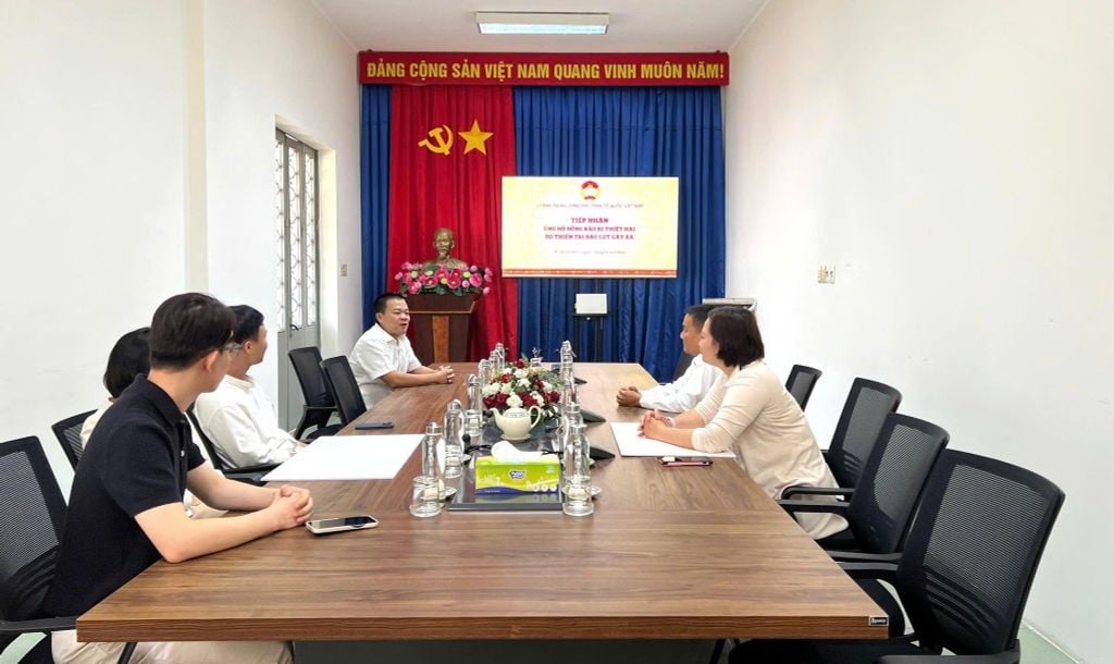 Joyoung cùng đại sứ thương hiệu Thu Nhi đồng hành cùng đồng bào miền Trung khắc phục hậu quả bão lũ