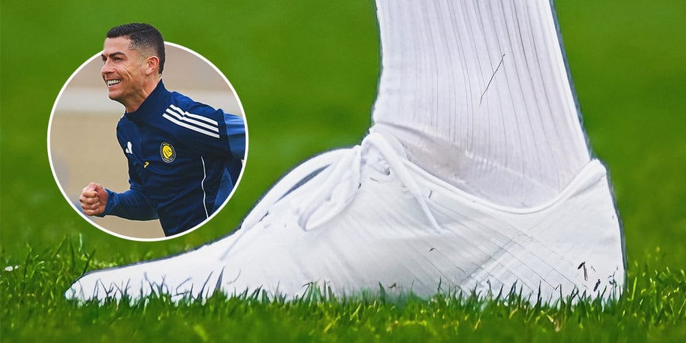 Cristiano Ronaldo đang 