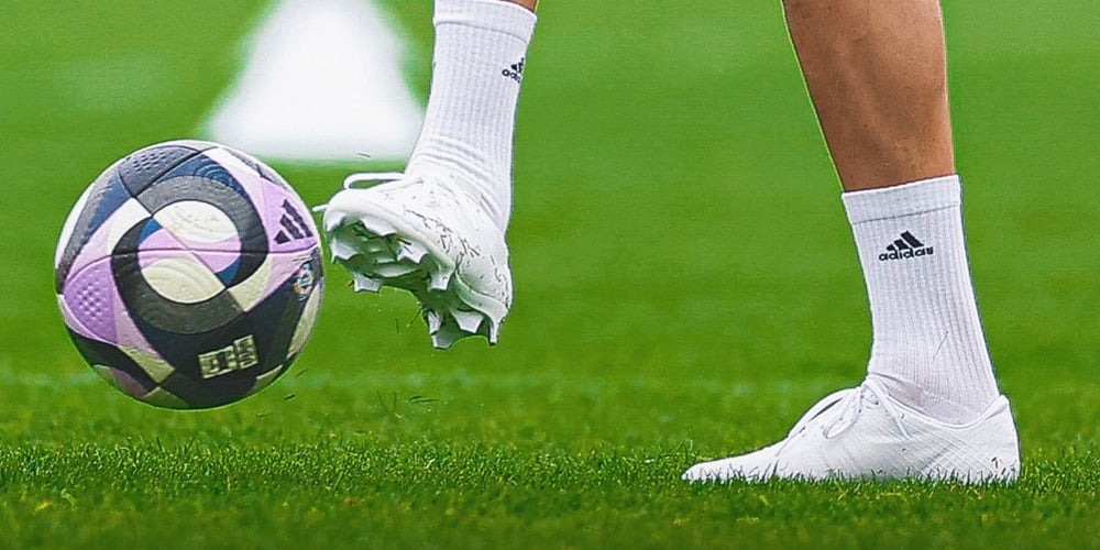 Cristiano Ronaldo đang 