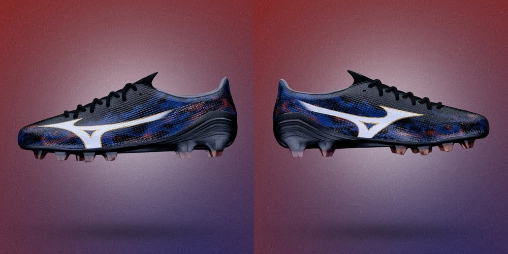 Giày đá bóng Mizuno Alpha 3 chính thức ra mắt: Vừa hơn - Nhanh hơn