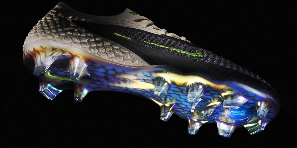 Nike Phantom 6 “Black Mamba”: Mamba Mentality lên sân cỏ