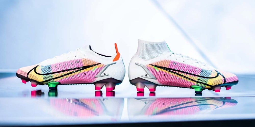 NIKE MERCURIAL VAPOR VÀ SUPERFLY: ĐÃ ĐẾN LÚC TRỞ LẠI LÀ HAI THẾ LỰC RIÊNG BIỆT?