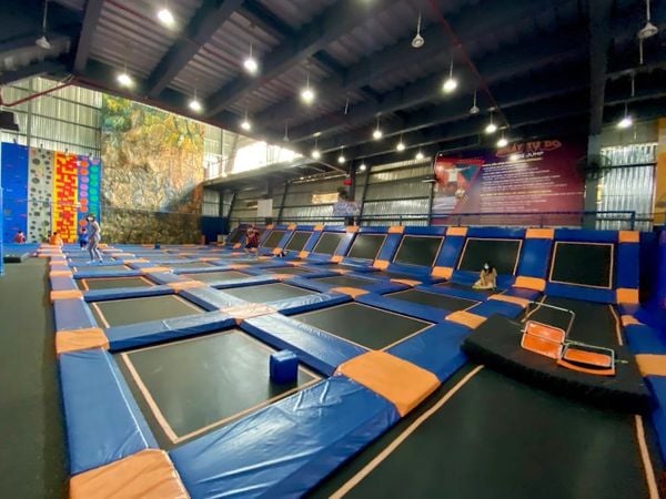 hướng dẫn chơi trampoline đúng cách