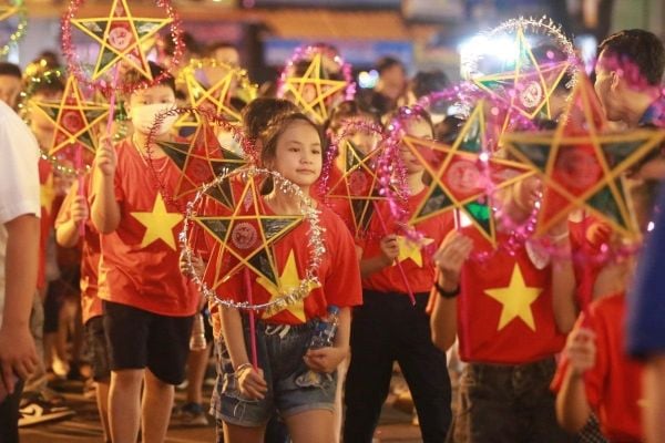 địa điểm vui chơi Tết Trung thu ở Hà Nội