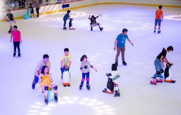 Khu vui chơi Noel tại Sài Gòn vui hết nấc