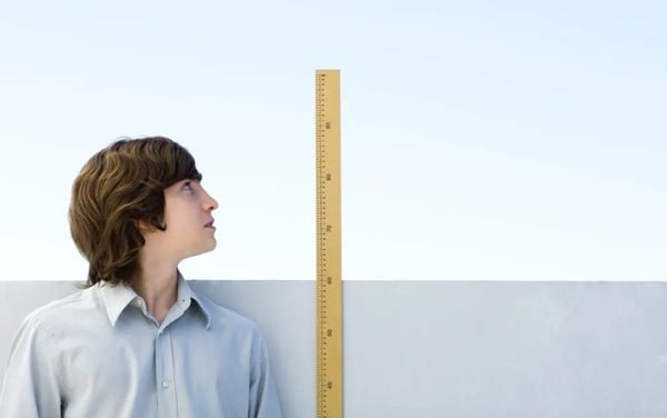 nam bao nhiêu tuổi hết cao