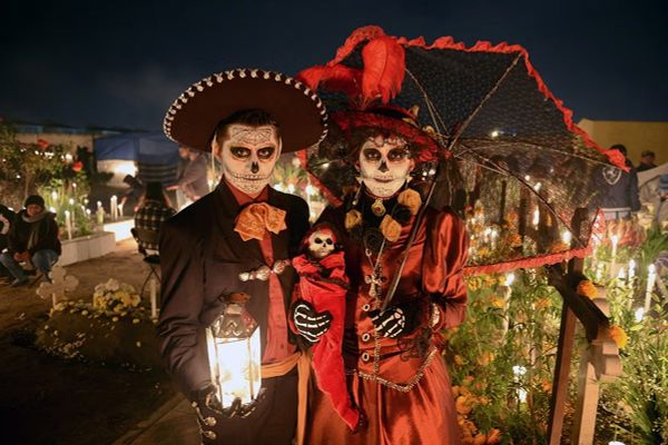 Mexico – Lễ hội “Día de los Muertos” đầy sắc màu