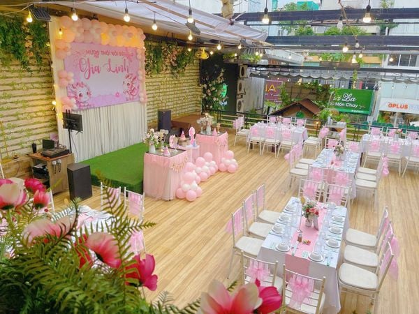 Nhà hàng vườn Quê tổ chức sinh nhật cho bé Quận Bình Thạnh