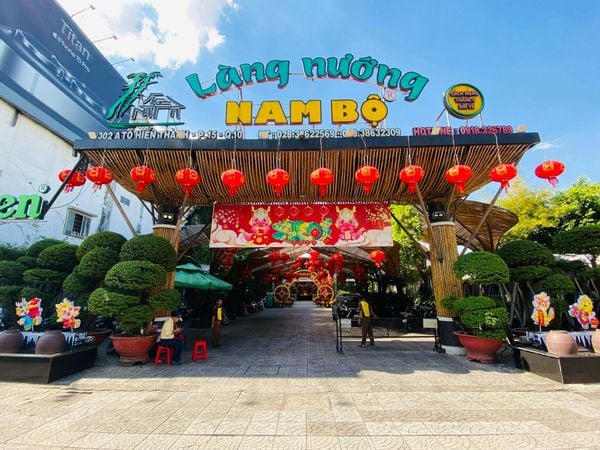 tổ chức sinh nhật cho bé ở đâu