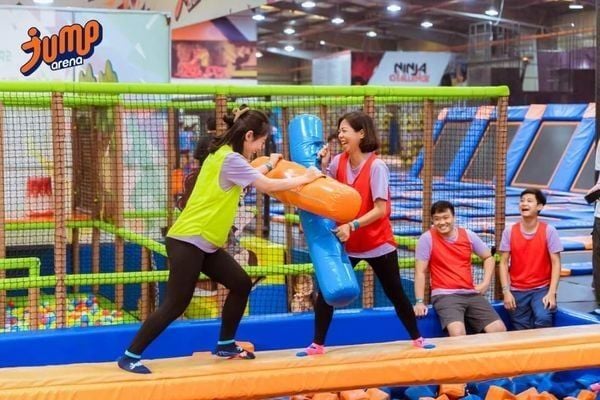 vui chơi jump arena ngày lễ tết
