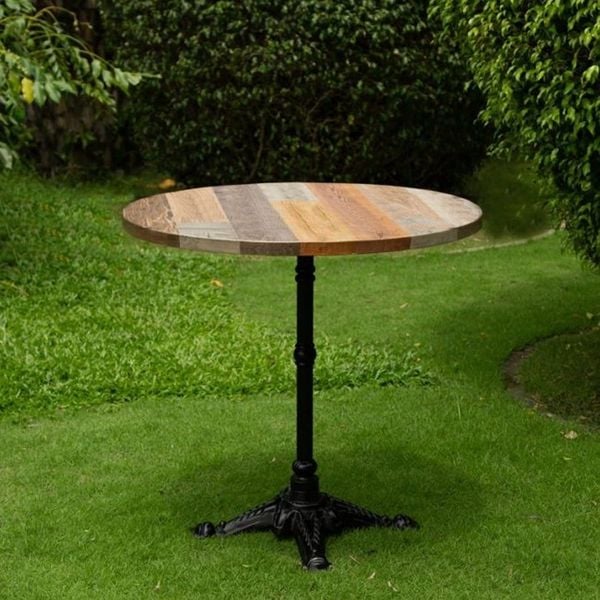 Bàn Cà Phê Ngoài Trời Cung Cấp Bởi Nội Thất Luxvie (Nguồn: Nội Thất Luxvie)