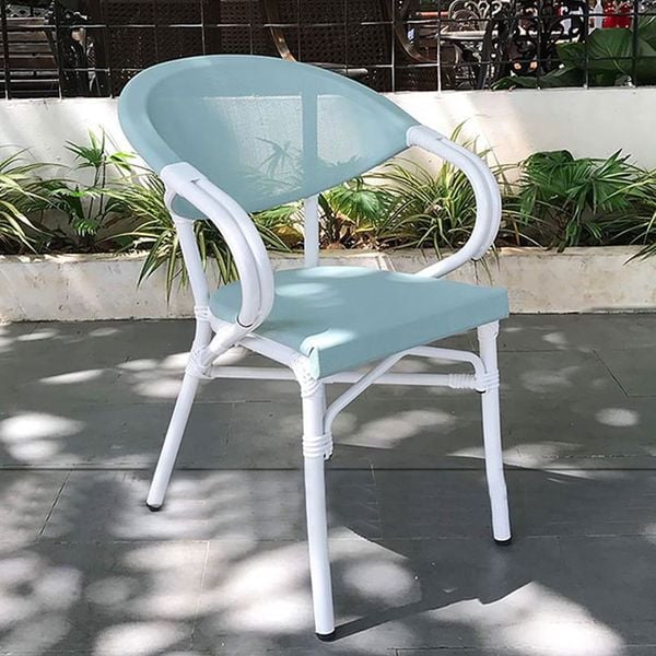 Ghế cà phê ngoài trời cung cấp bởi Nội Thất Luxvie (Nguồn: Nội Thất Luxvie)