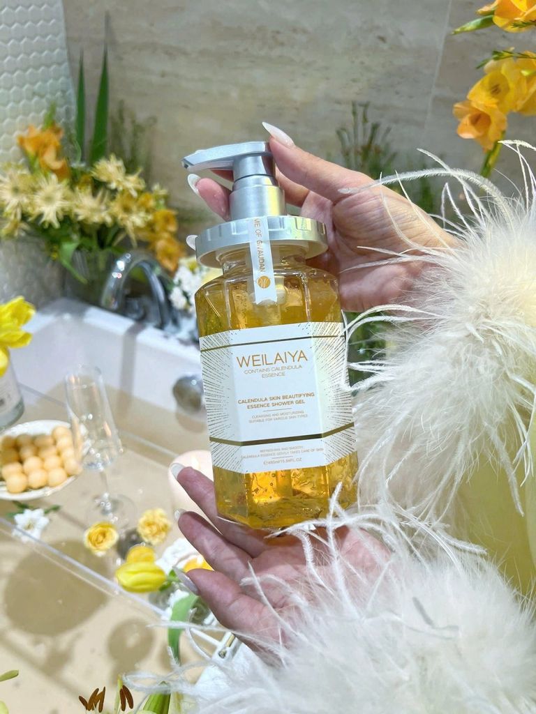 Sữa tắm Weilaiya có khả năng làm sạch dịu nhẹ và kết hợp dưỡng ẩm