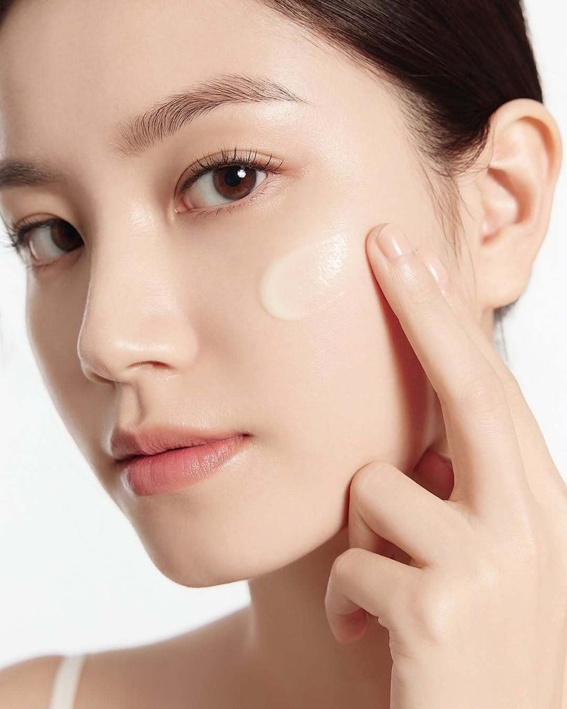 Chọn kem dưỡng an toàn lành tính giúp da duy trì sự ổn định