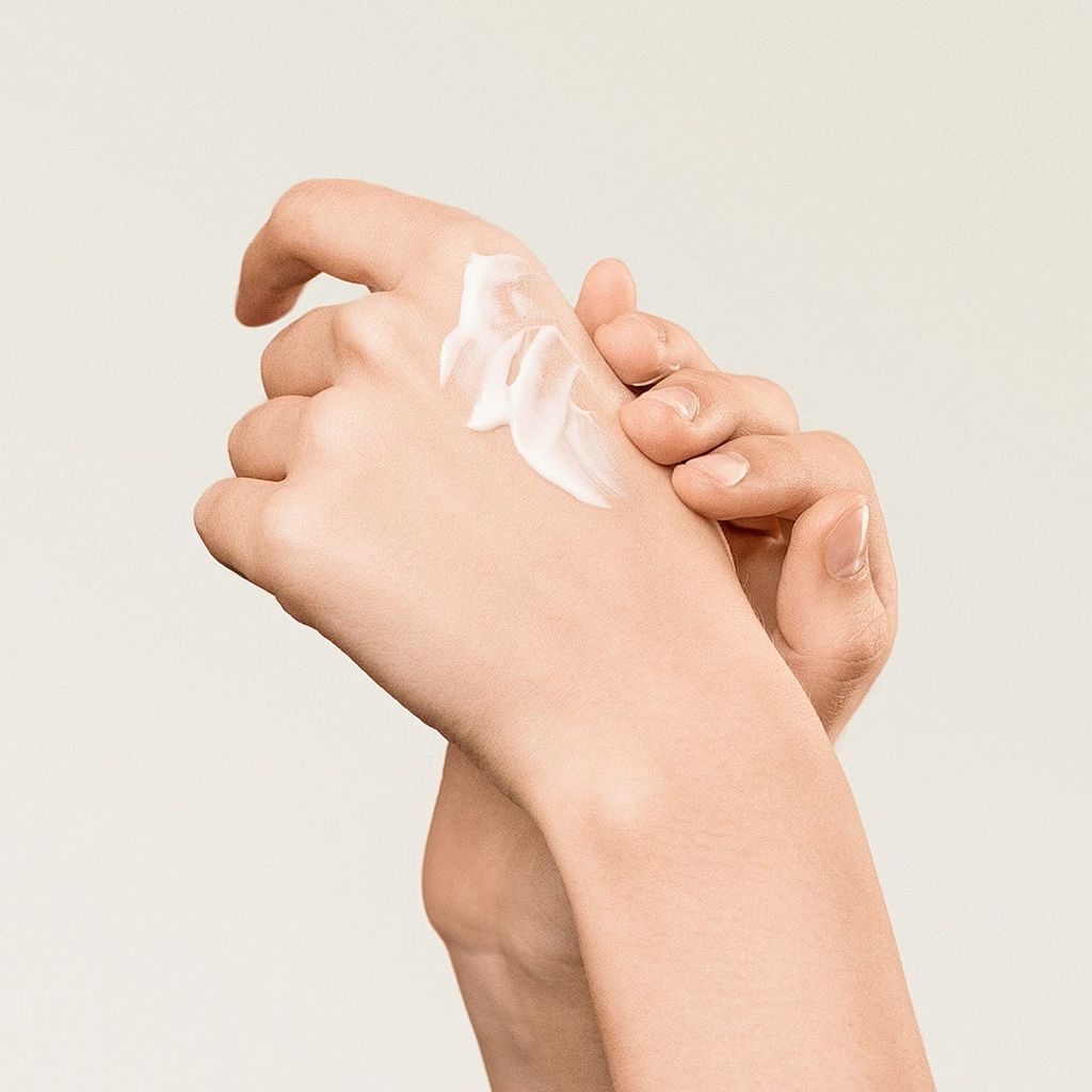 Da nhạy cảm nên test thử mỹ phẩm trước khi dùng