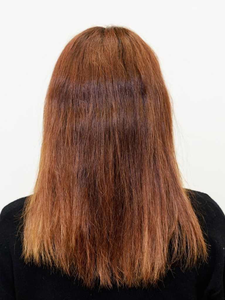 Tóc chẻ ngọn, xơ rối thiếu độ bóng mượt