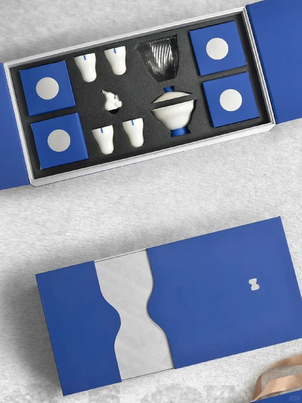 Quà tặng gốm sứ cao cấp cho doanh nghiệp