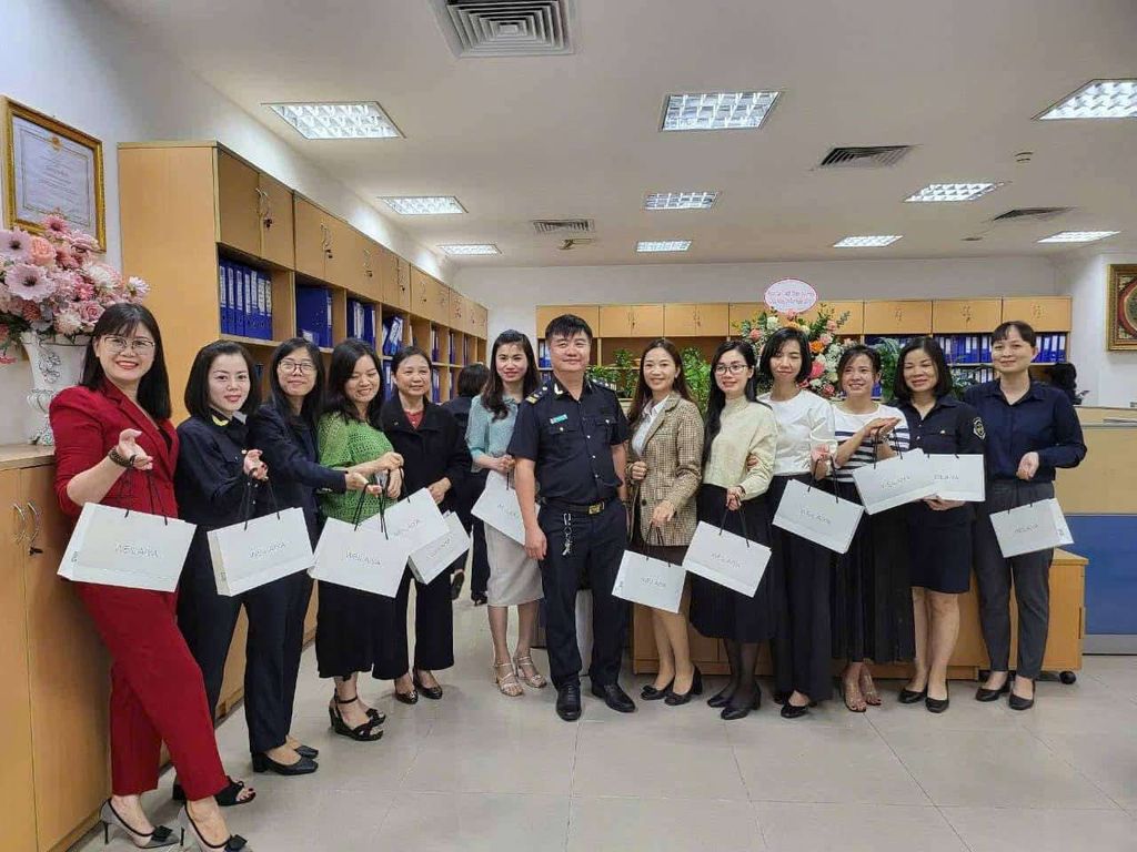 Chọn quà doanh nghiệp cần quan tâm những yếu tố nào?