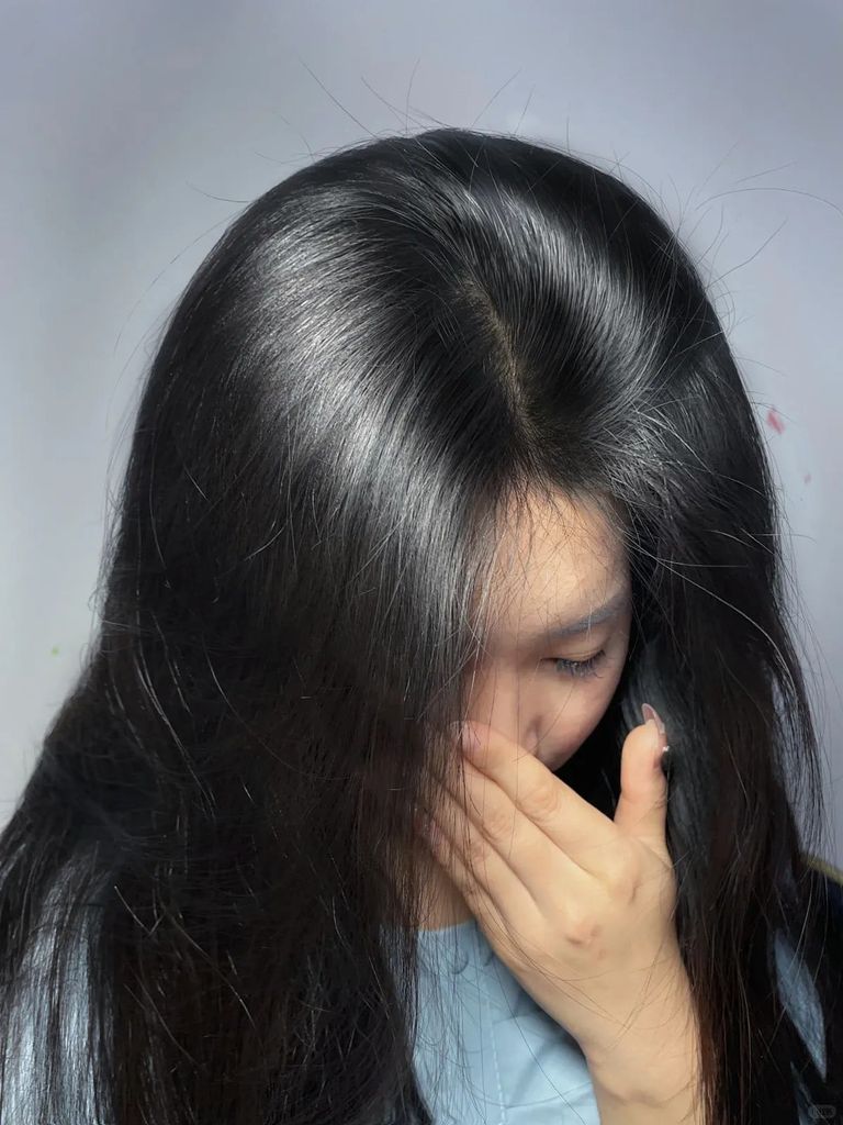 Làm thế nào để giảm tình trạng tóc bạc sớm