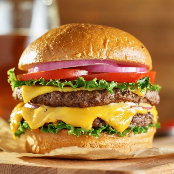 Phô mai không thể thiếu trong menu của các thương hiệu đồ ăn nhanh ở Mỹ