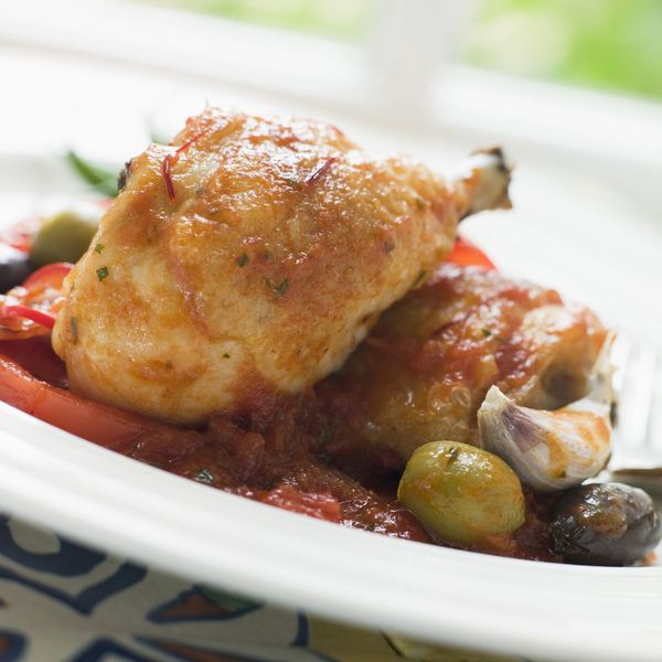 Món gà sốt oliu Pollo alle Olive thơm ngon đậm đà