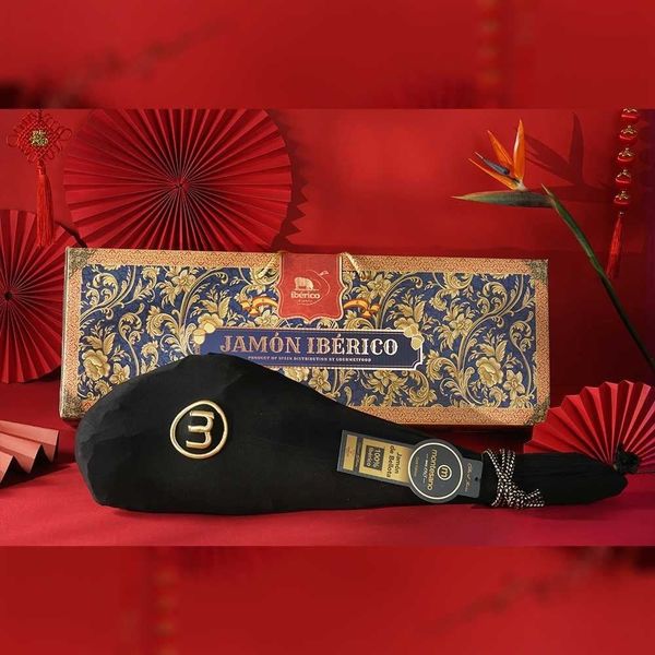 hop-qua-dui-sau-heo-muoi-iberico-bellota-thuan-chung