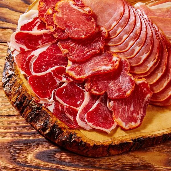 vang-do-cua-am-thuc-chau-au