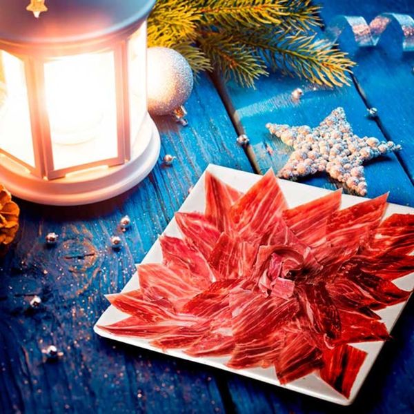 jamon-iberico-trong-bua-tiec-ngay-noel