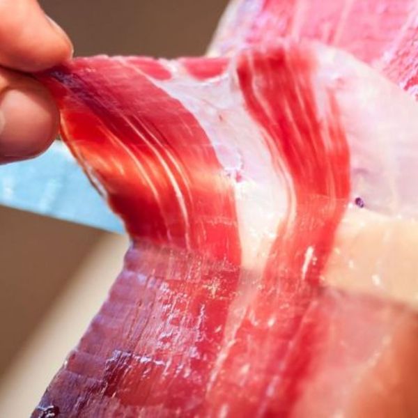 tieu-chuan-khi-thai-lat-thit-heo-muoi