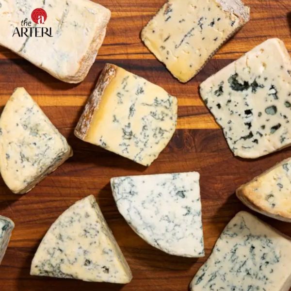 Những loại phô mai béo nên tránh khi dùng với vang ngọt