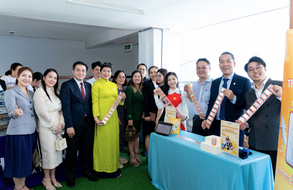 [RECAP] LAN TỎA TƯ DUY "CHIẾN LƯỢC THAY ĐỔI ĐỂ TỒN TẠI" CÙNG TRƯỜNG ĐẠI HỌC MỞ TP.HCM