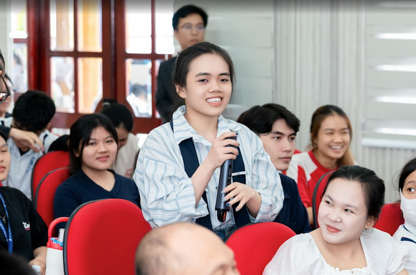 [RECAP] LAN TỎA TƯ DUY "CHIẾN LƯỢC THAY ĐỔI ĐỂ TỒN TẠI" CÙNG TRƯỜNG ĐẠI HỌC MỞ TP.HCM