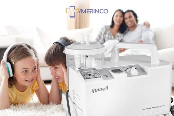 Máy hút đờm 1 bình Yuwell 7E-A có đầu hút mũi không?