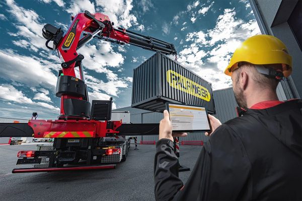 Sự khác biệt giữa cẩu thẳng và cẩu gấp