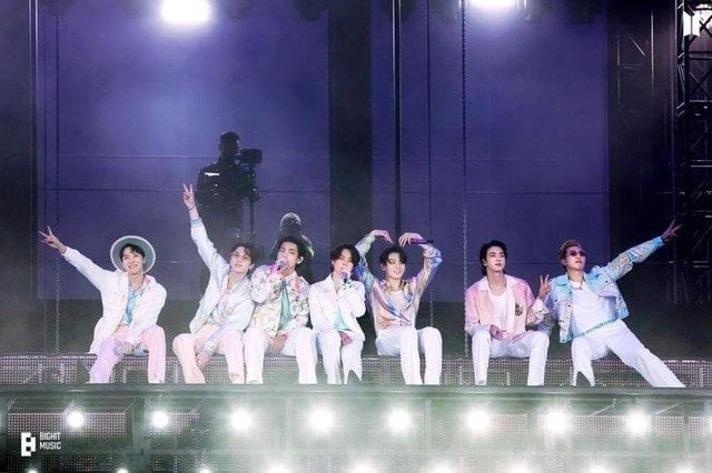 Cơ hội BTS World Tour 2026–2027 tổ chức concert tại Việt Nam