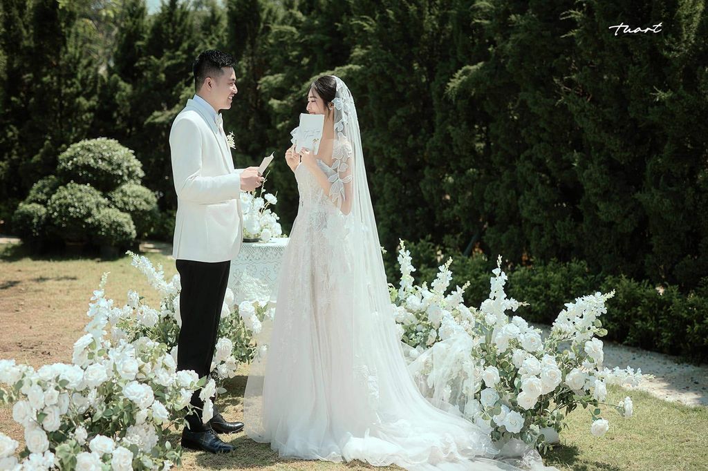 TuArt Wedding – Studio cưới sang trọng, tone luxury tại Hà Nội