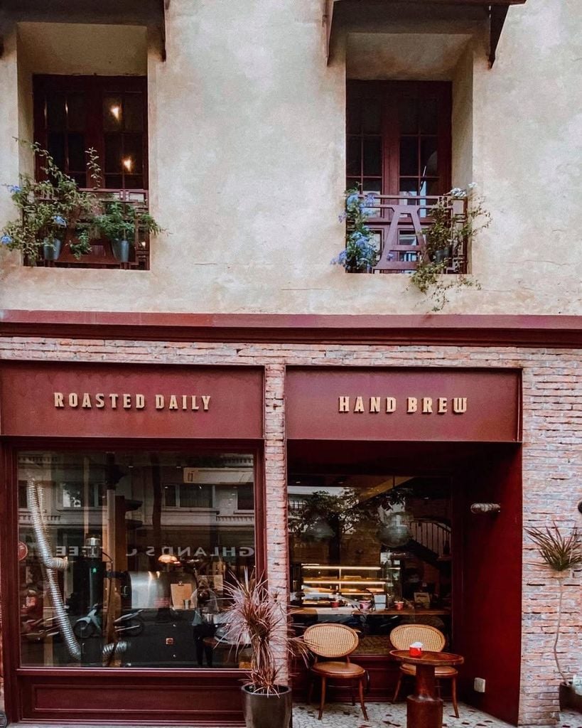 Quán cafe mở xuyên Tết 2026 tại Hà Nội view đẹp check-in đầu năm