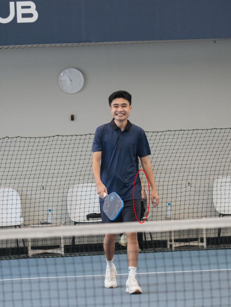 Duy Nhỏ xuất hiện cùng cô gái lạ tại sân pickleball gây chú ý cộng đồng mạng