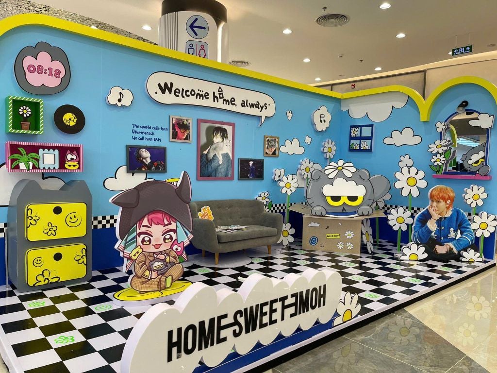 check-in booth cho fan G-Dragon concert 2025 tại Vincom Ocean Park 2