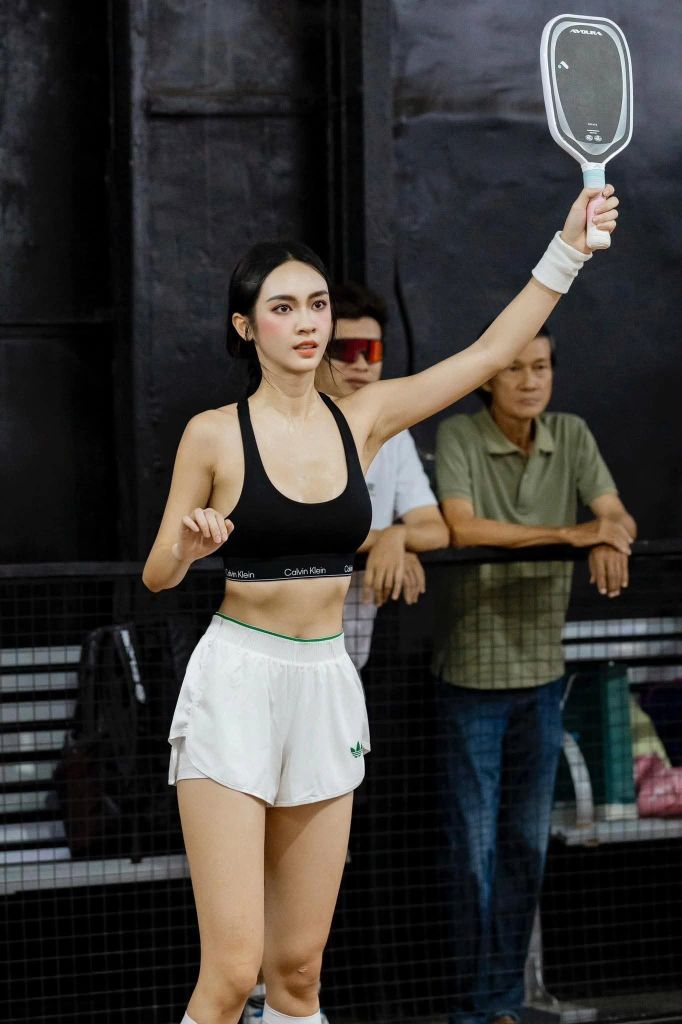 Đức Phạm công khai yêu Á hậu Vũ Thúy Quỳnh – chuyện tình 11/11 gây bão mạng