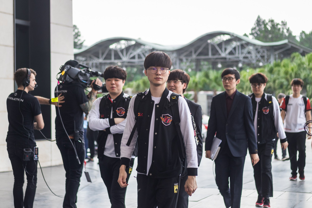 Faker Quỷ Vương Bất Tử tại Việt Nam, fanmeeting LMHT 2025, sự kiện Esports lớn