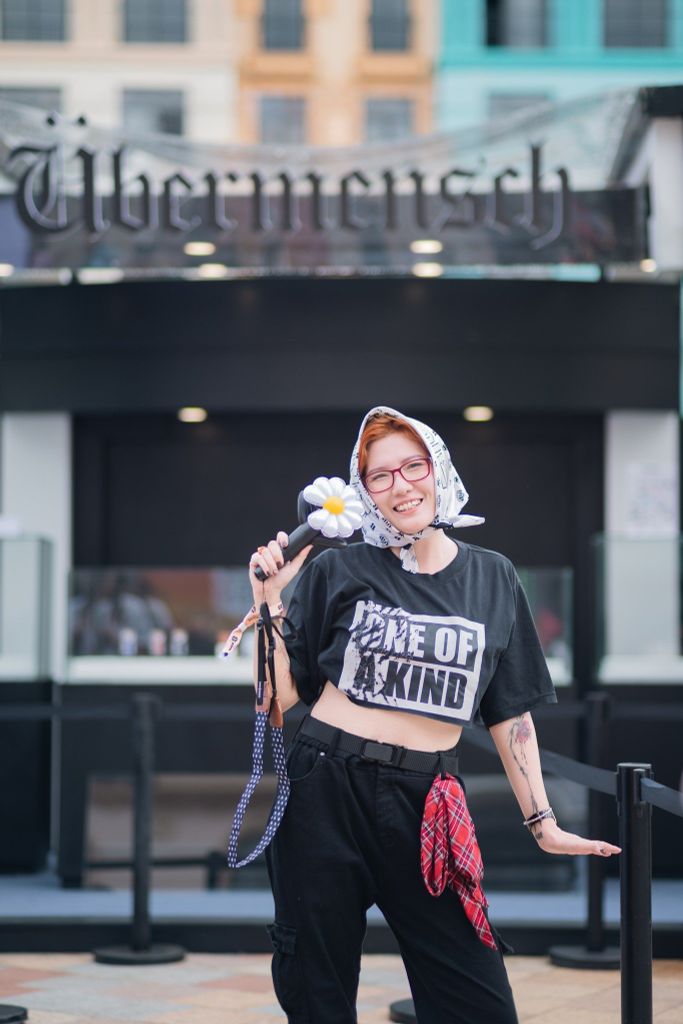 Outfit concert G-Dragon 2025 Hà Nội – Fan cháy hết mình tại Übermensch Hanoi