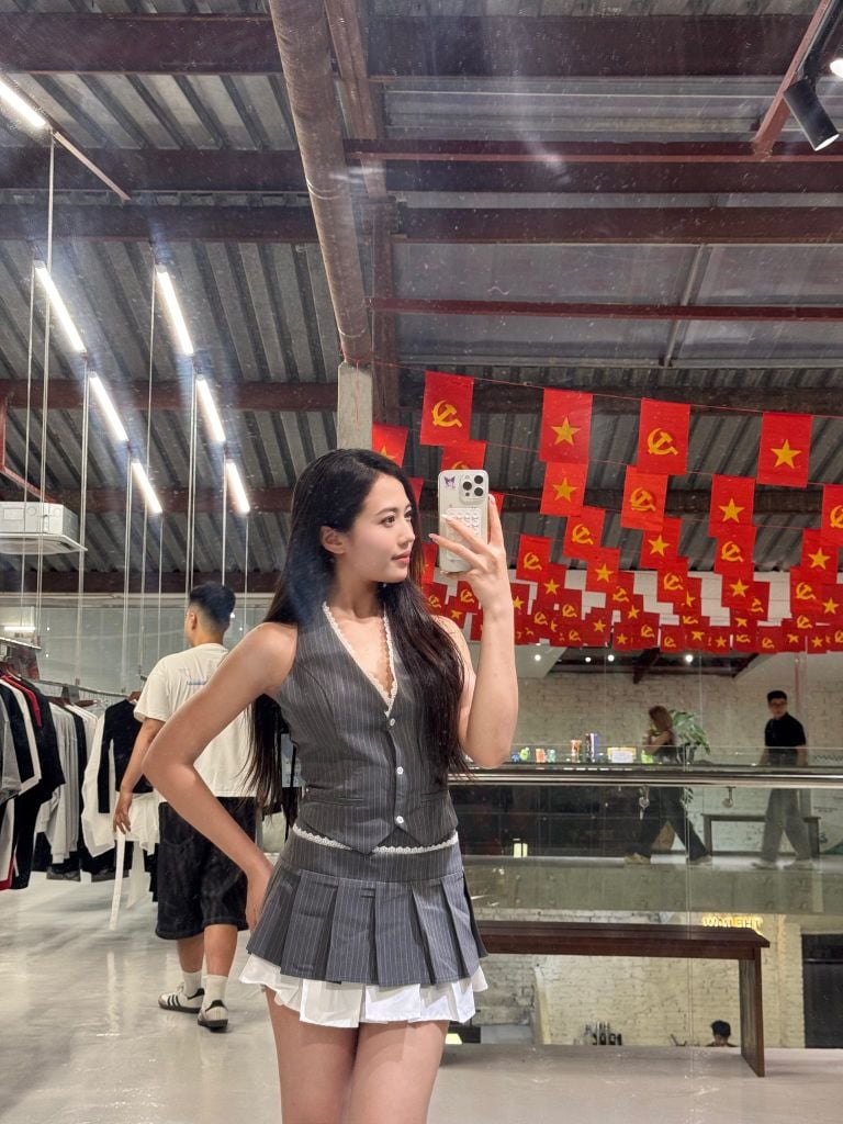 The Raw Compound Hà Nội: Tổ hợp thời trang 700m² với 30 local brand