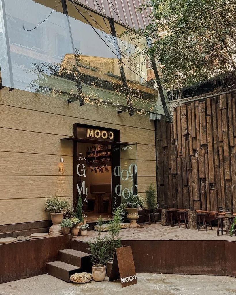 Quán cafe mở xuyên Tết 2026 tại Hà Nội view đẹp check-in đầu năm