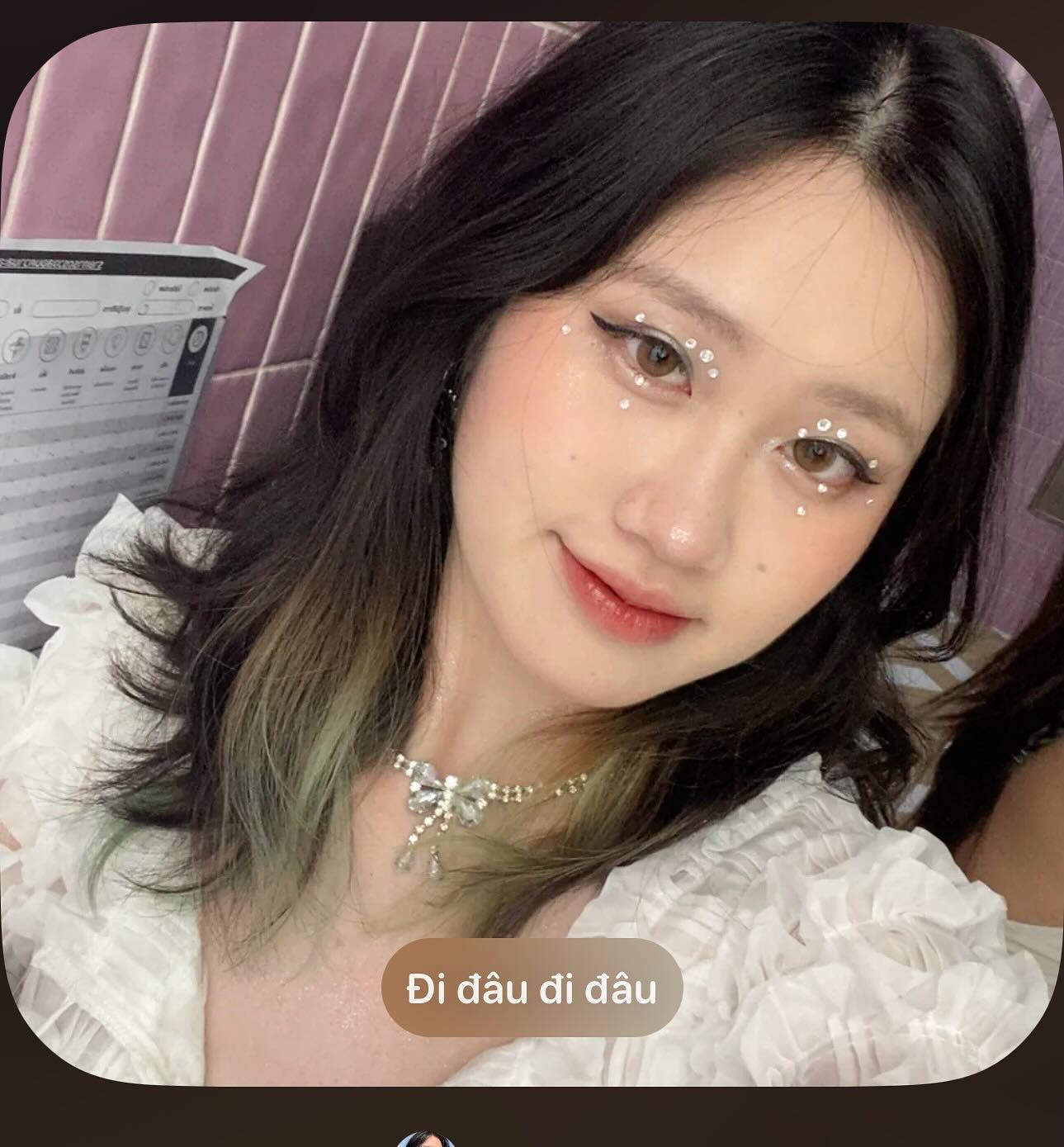 Ảnh bạn bè xuất hiện trực tiếp trên widget