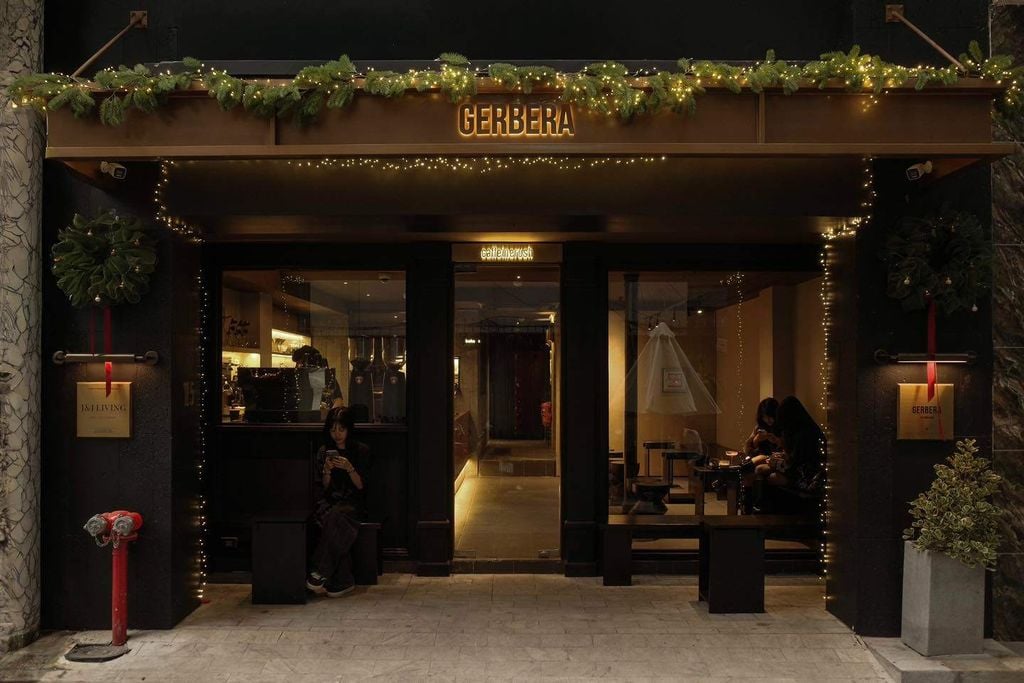 Quán cafe mở xuyên Tết 2026 tại Hà Nội view đẹp check-in đầu năm