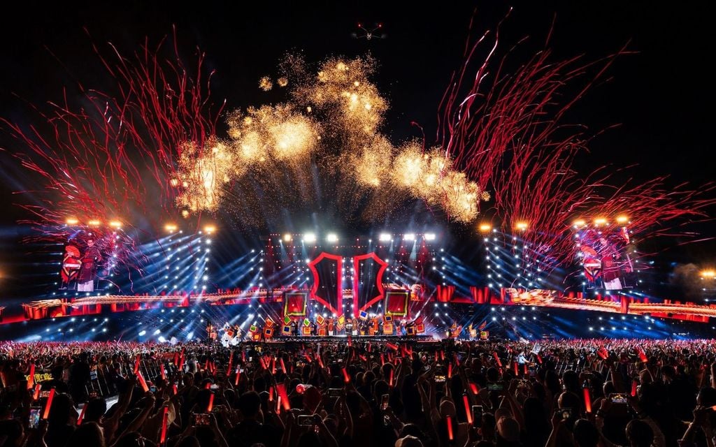 Sân khấu Y-Concert 2025 quy tụ dàn sao Anh Trai Vượt Ngàn Chông Gai tại Hưng Yên